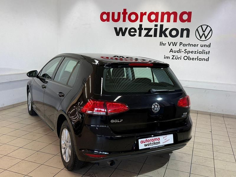 Gebraucht VW Golf VII Comfortline 105 PS (77 kW) 2014