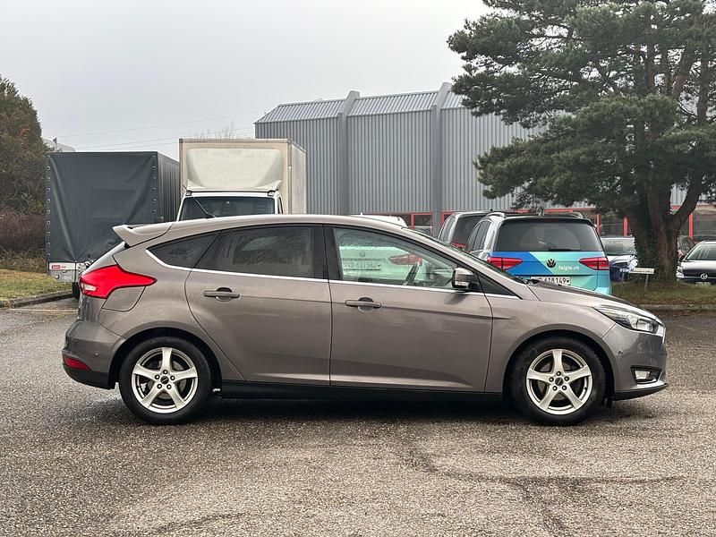 Gebraucht Ford Focus Trend 125 PS (91 kW) 2015