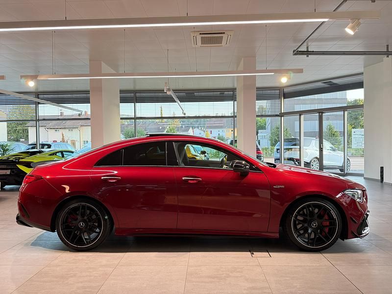 Gebraucht Mercedes CLA45 AMG AMG 422 PS (310 kW) 2021 Limousine