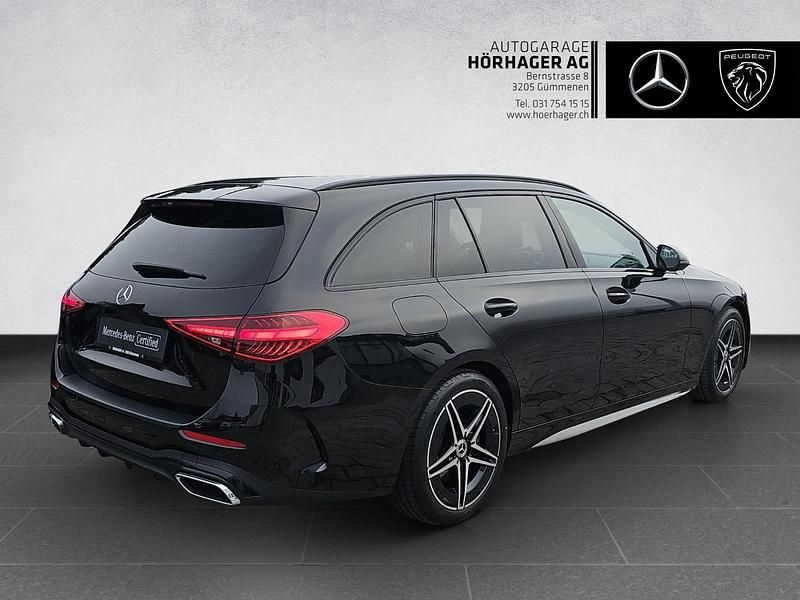 Gebraucht Mercedes C200 204 PS (150 kW) 2025 Schwarz Kombi