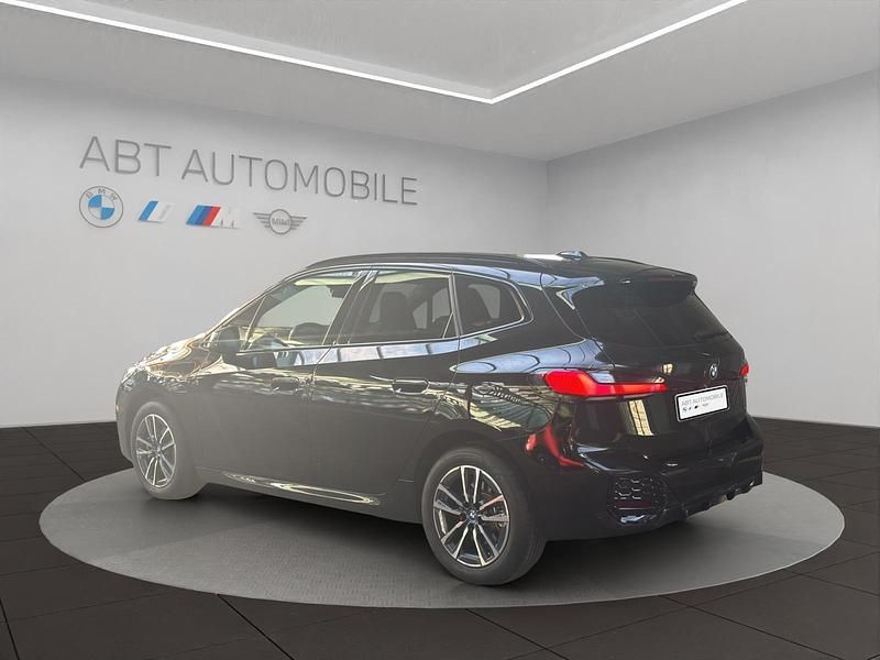 Gebraucht BMW 230e Active Tourer Shadowline 326 PS (239 kW) 2023 Anthrazit Van / Kleinbus