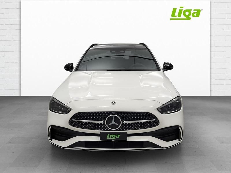 Gebraucht Mercedes C220 197 PS (144 kW) 2024 Kombi
