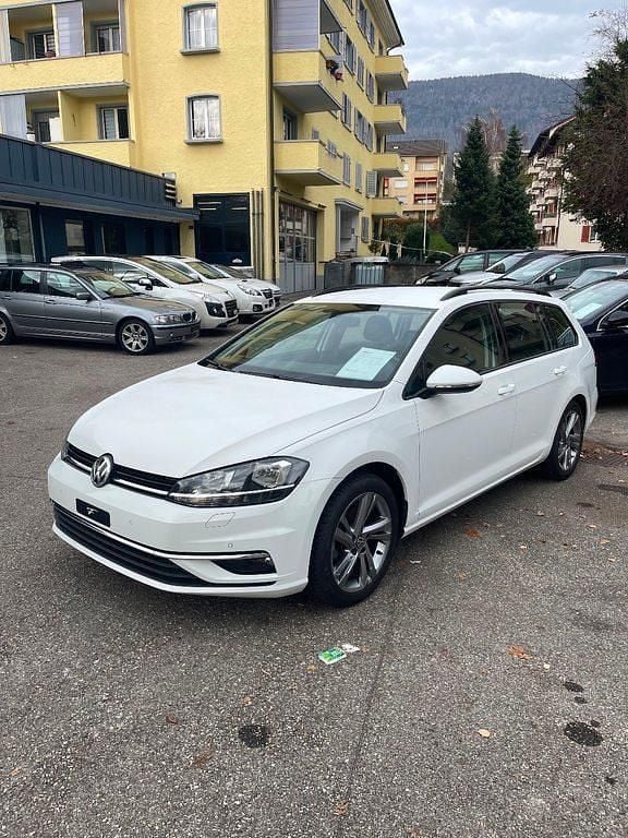 Gebraucht 2017 VW Golf VII Comfortline Kombi | CHF 12’800 (Fairer Preis) - Bild 1/4