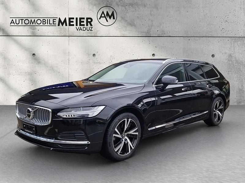 Schwarz Gebraucht 2021 Volvo V90 Inscription Kombi | CHF 37’500 - Bild 1/4