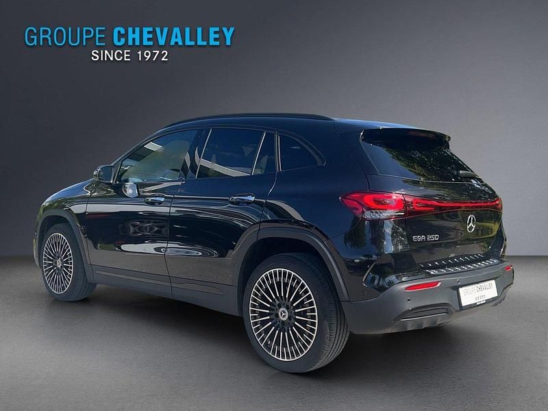 Gebraucht Mercedes EQA250 AMG line 140 kW (191 PS) 2023 Schwarz SUV