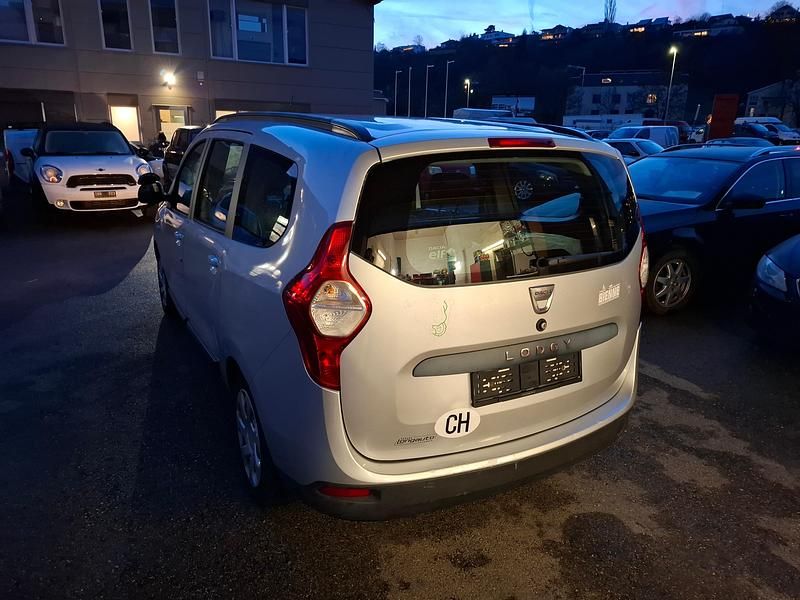 Gebraucht Dacia Lodgy Lauréate 107 PS (78 kW) 2017 Van / Kleinbus