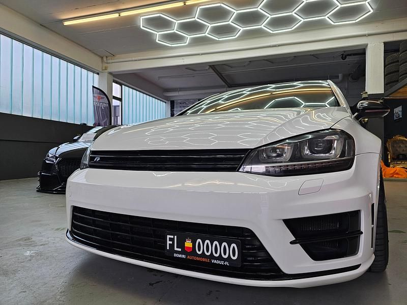 Gebraucht VW Golf VII R 301 PS (221 kW) 2014