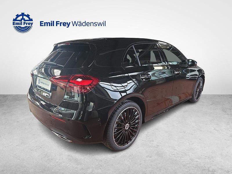 Neu Mercedes A250 AMG line 218 PS (160 kW) 2026 Schwarz Limousine