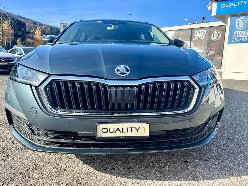 Gebraucht Skoda Octavia Ambition 115 PS (84 kW) 2021 Kombi
