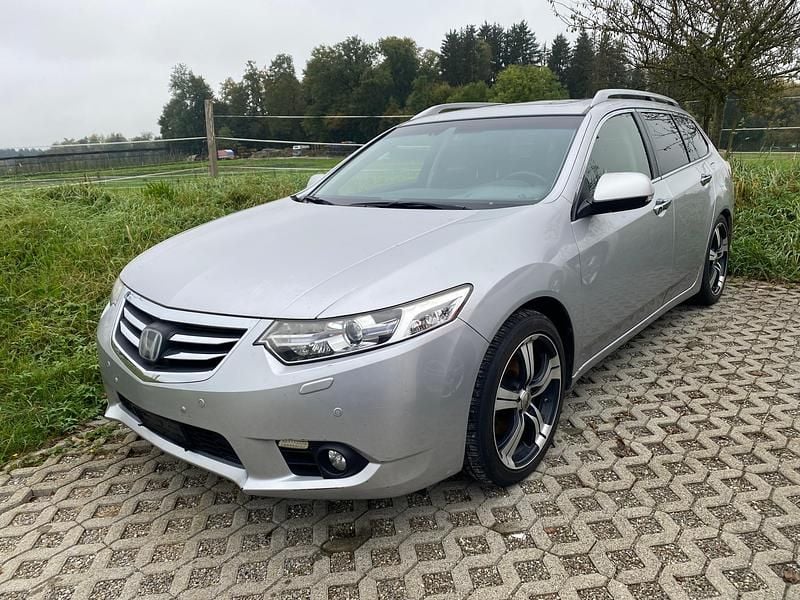 Gebraucht 2015 Honda Accord Executive Kombi | CHF 6’850 - Bild 1/4