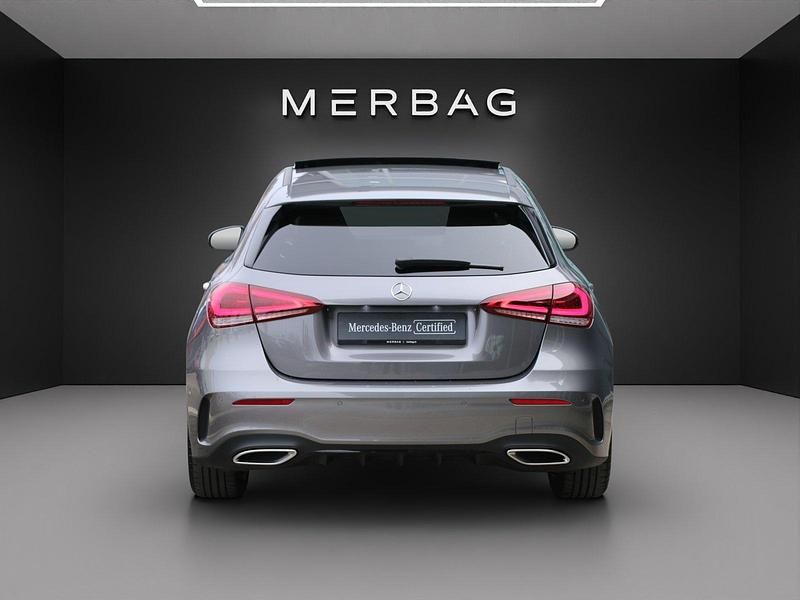 Gebraucht Mercedes A180 AMG line 136 PS (100 kW) 2022 Grau Limousine