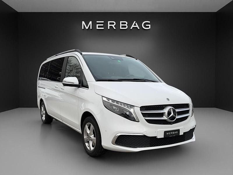 Weiss Gebraucht 2024 Mercedes V300 Avantgarde Van / Kleinbus | CHF 65’410 (Superpreis) - Bild 1/4