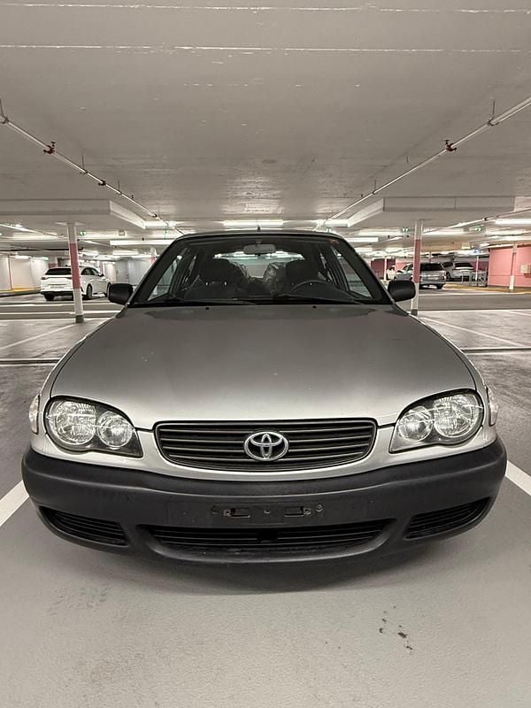 Gebraucht 2002 Toyota Corolla Terra | CHF 2’500 (Fairer Preis) - Bild 1/4