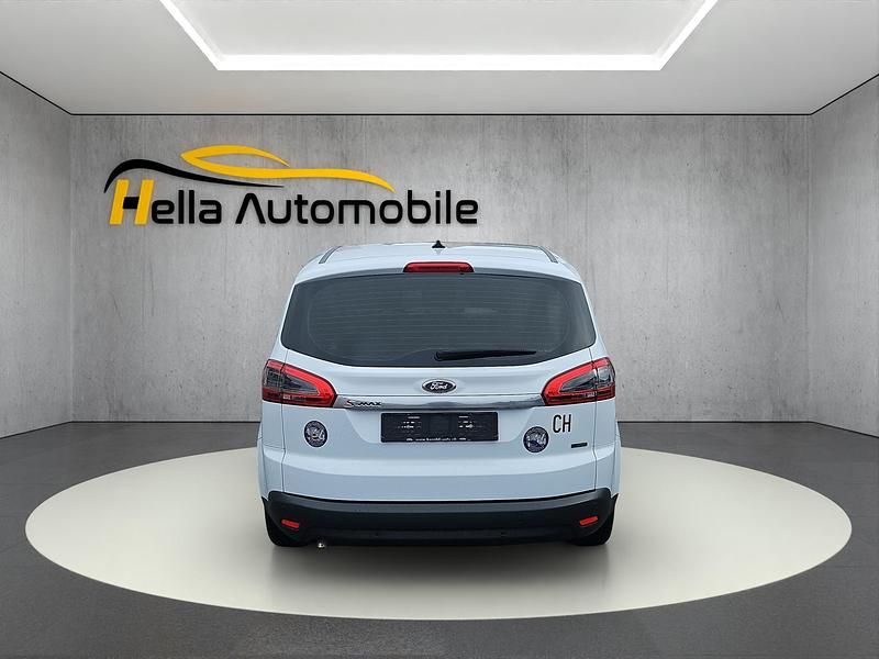 Gebraucht Ford S-MAX Titanium 160 PS (117 kW) 2013 Van / Kleinbus