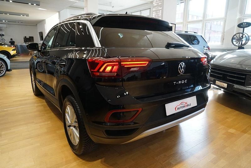 Gebraucht VW T-Roc Life 150 PS (110 kW) 2023 SUV