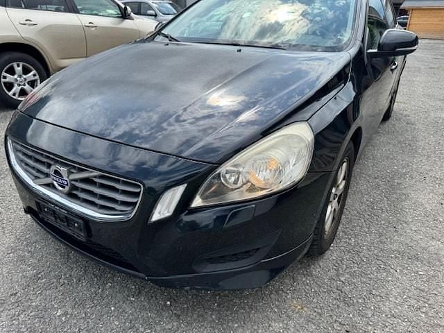 Gebraucht Volvo V60 163 PS (119 kW) 2011 Kombi
