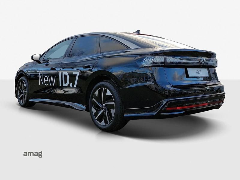 Gebraucht VW ID.7 Pro 210 kW (286 PS) 2024 Grenadill black metallic Kleinwagen