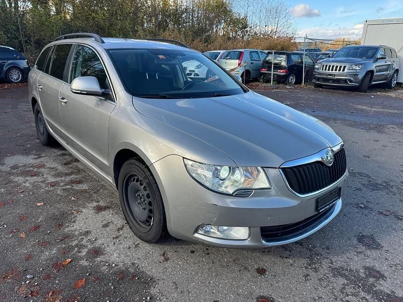 Gebraucht 2012 Skoda Superb Elegance Kombi | CHF 3’500 (Fairer Preis) - Bild 1/4