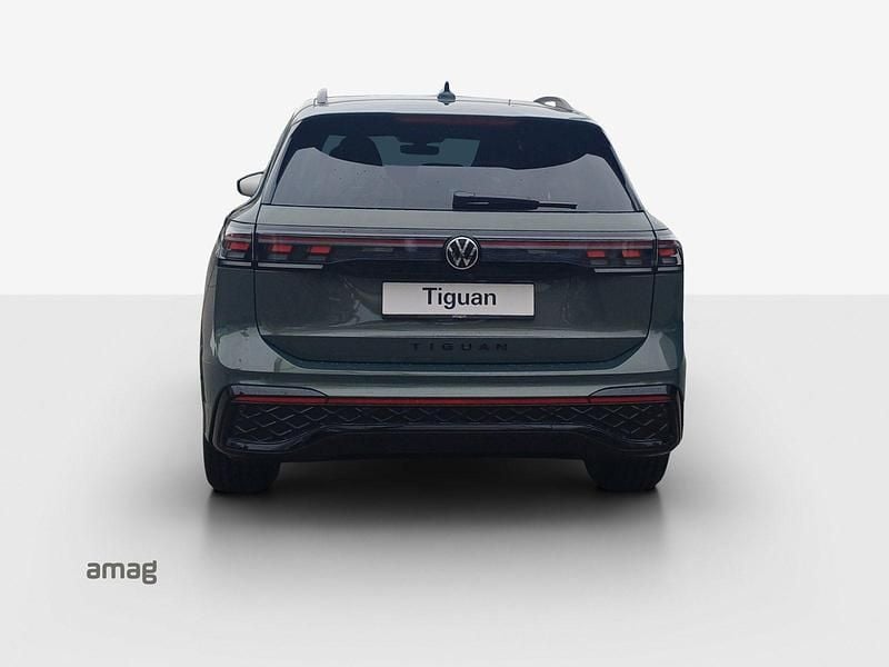 Neu VW Tiguan R-line 204 PS (150 kW) 2025 Cipressino green metallic SUV