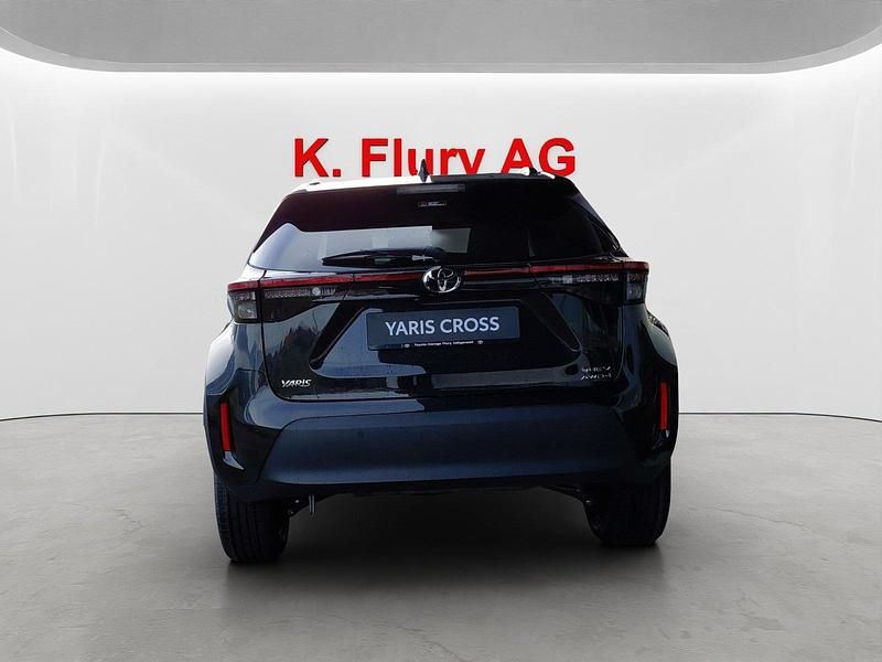 Neu Toyota Yaris Cross Trend 131 PS (96 kW) 2026 SUV