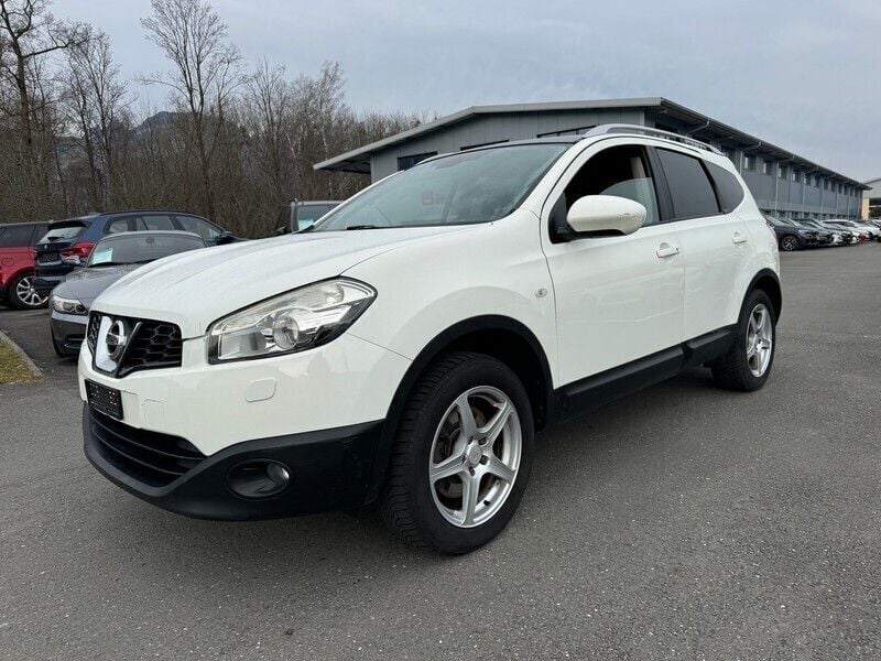 Gebraucht Nissan Qashqai +2 Tekna 141 PS (103 kW) 2010 SUV