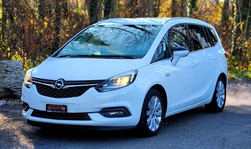 Gebraucht Opel Zafira Enjoy 134 PS (98 kW) 2016 Van / Kleinbus