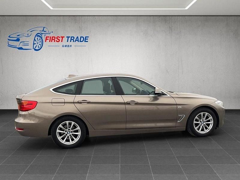 Gebraucht BMW 320 Gran Turismo Comfort Edition 184 PS (135 kW) 2013 Limousine