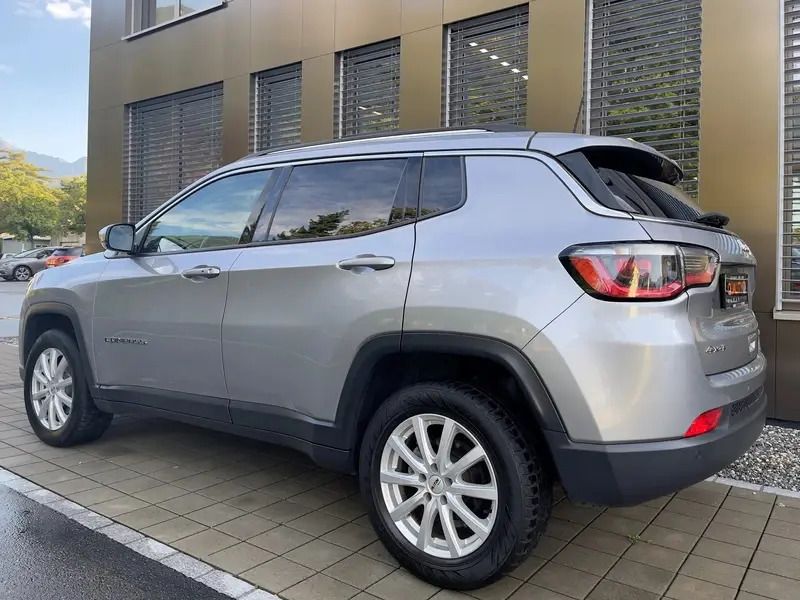 Gebraucht Jeep Compass Limited 140 PS (102 kW) 2018 SUV