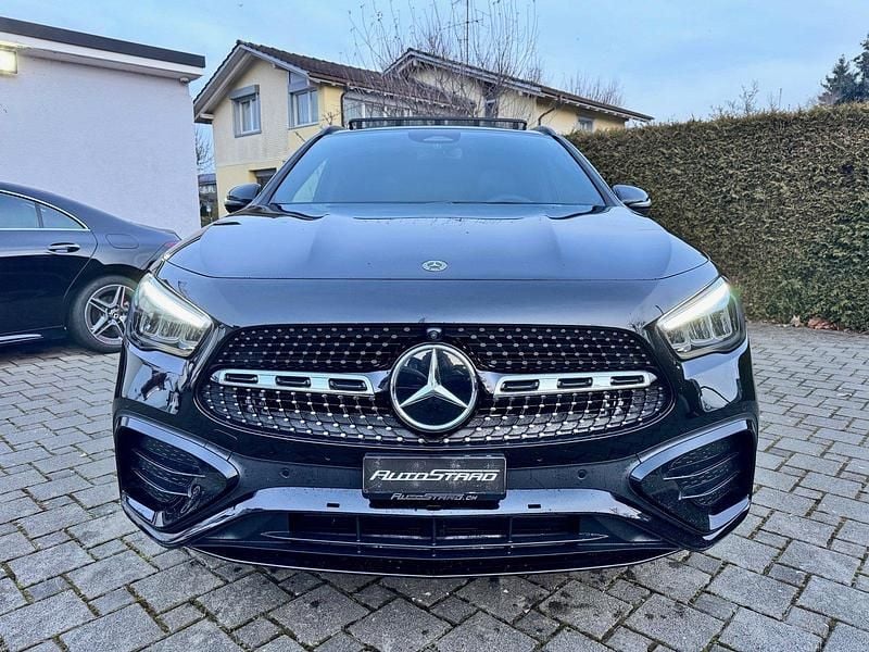 Gebraucht Mercedes GLA200 AMG line 150 PS (110 kW) 2025 SUV