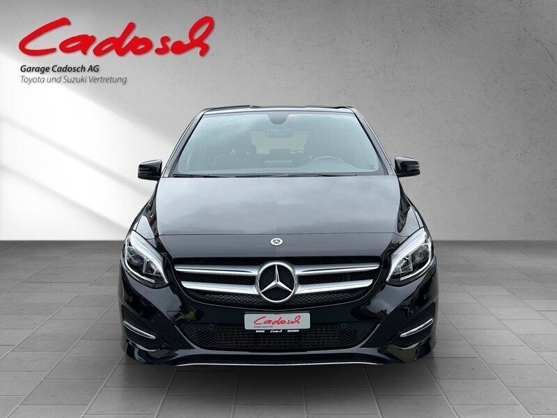 Gebraucht Mercedes B220 Style 184 PS (135 kW) 2018 Schwarz Van / Kleinbus