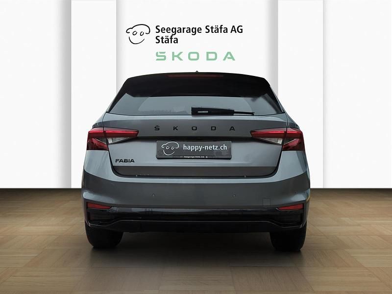 Gebraucht Skoda Fabia Monte Carlo 150 PS (110 kW) 2022 Grau Kleinwagen