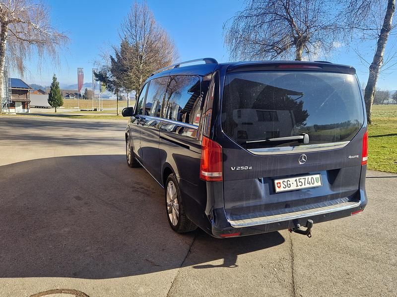 Gebraucht Mercedes V250 Avantgarde 190 PS (139 kW) 2015 Van / Kleinbus