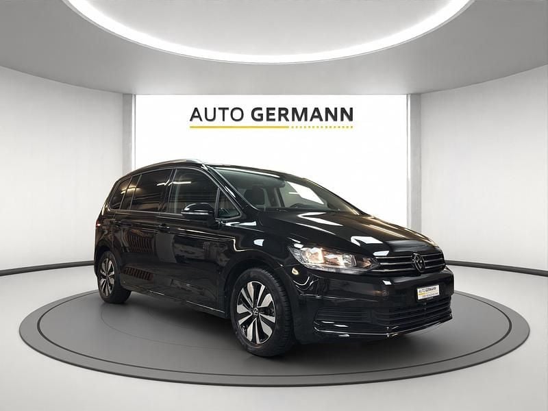 Gebraucht VW Touran Comfortline 150 PS (110 kW) 2025 Van / Kleinbus