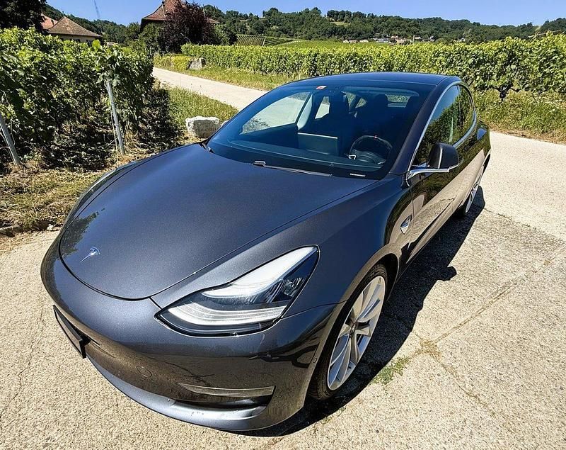 Gebraucht Tesla Model 3 Long Range AWD 355 kW (483 PS) 2019 Limousine