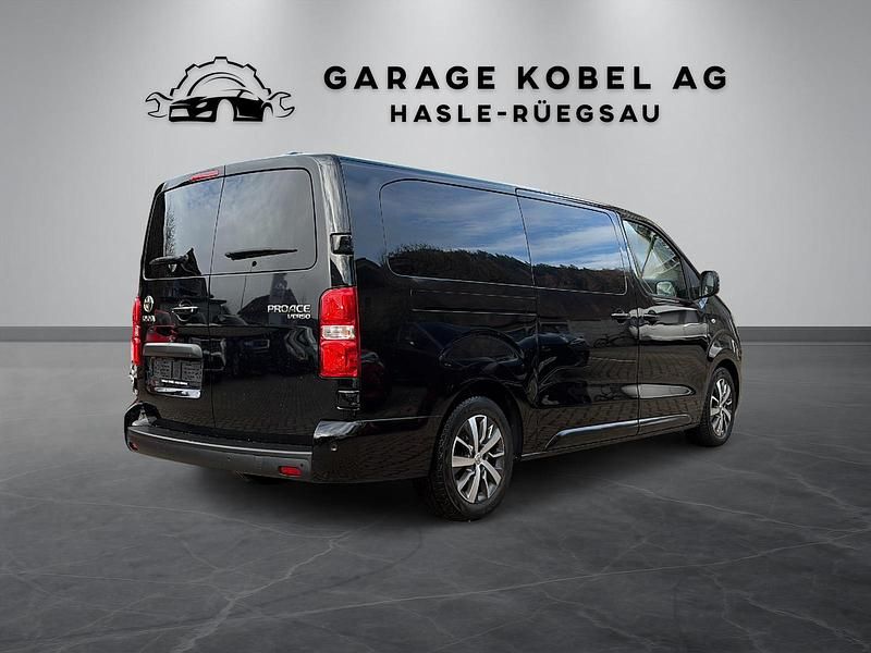 Gebraucht Toyota Proace Verso 177 PS (130 kW) 2022 Kombi