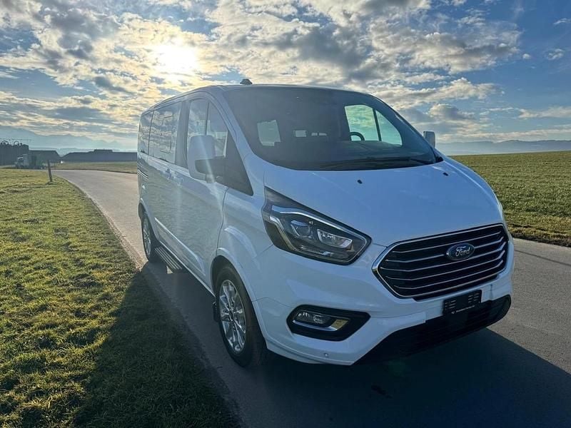 Gebraucht Ford Tourneo Custom Titanium 185 PS (136 kW) 2021 Van