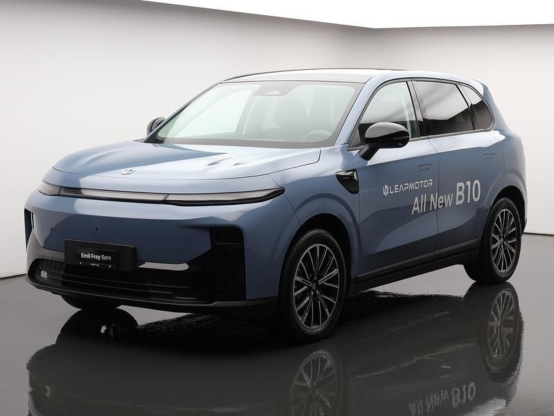 Blau Gebraucht 2025 Leapmotor B10 SUV | CHF 28’400 (Fairer Preis) - Bild 1/4