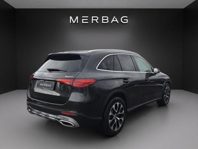 Neu Mercedes GLC220 197 PS (144 kW) 2026 Grau SUV