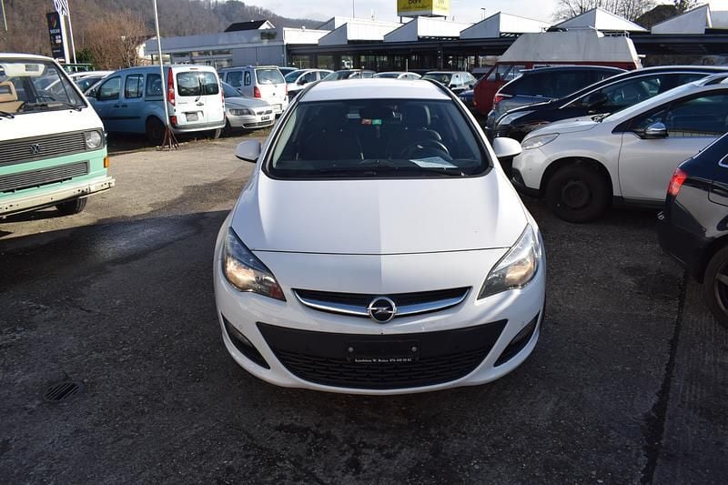 Gebraucht Opel Astra 140 PS (102 kW) 2015