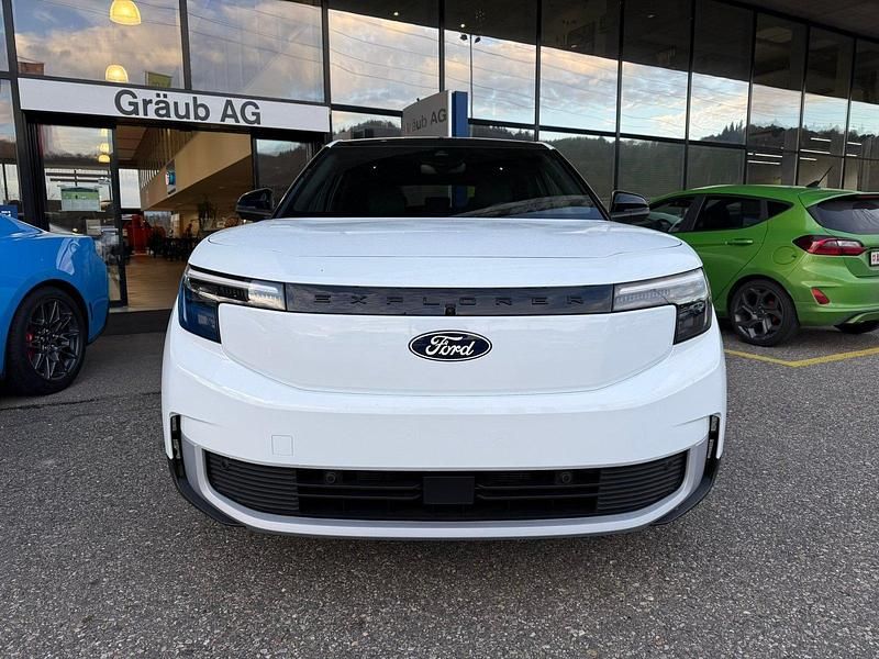 Neu Ford Explorer Extended Range 250 kW (340 PS) 2025 Weiss SUV