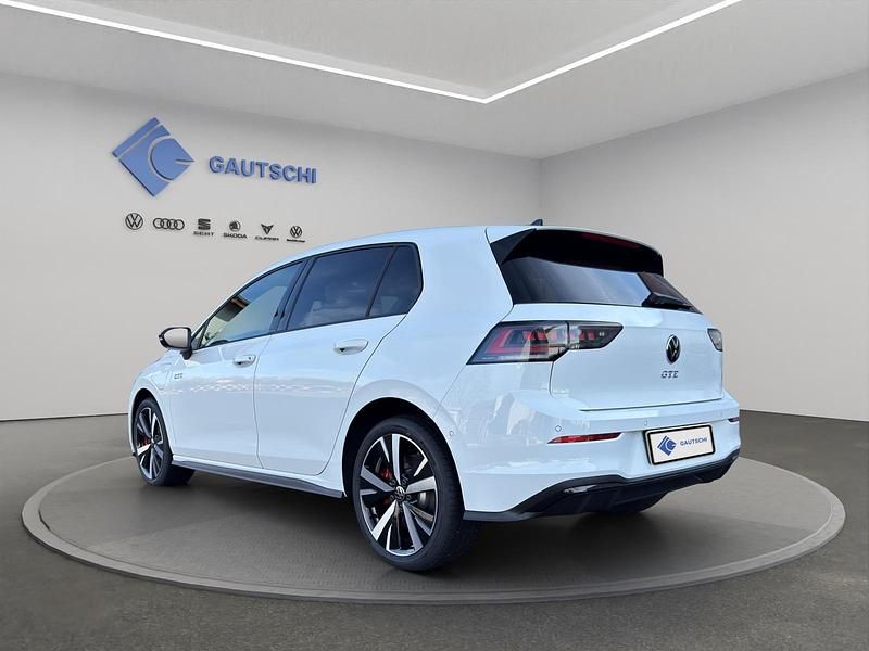Neu VW Golf VIII GTE 272 PS (200 kW) 2025