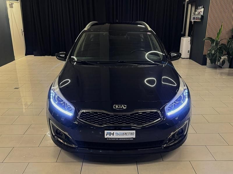 Gebraucht Kia Ceed Sportswagon 135 PS (99 kW) 2017 Kombi