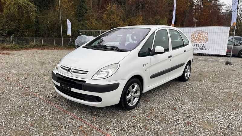 Gebraucht Citroën Xsara Picasso 110 PS (80 kW) 2011 Van / Kleinbus