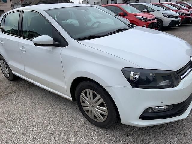 Gebraucht VW Polo Trendline 90 PS (66 kW) 2016