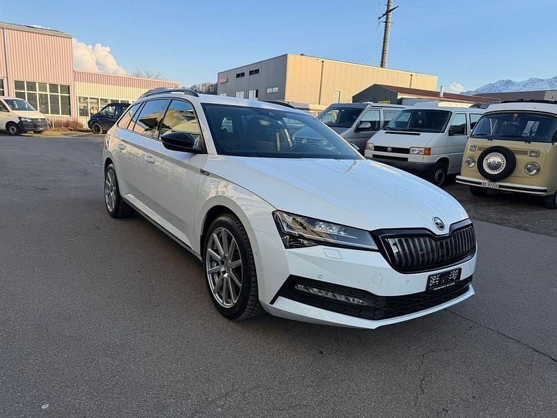 Gebraucht Skoda Superb SportLine 218 PS (160 kW) 2021