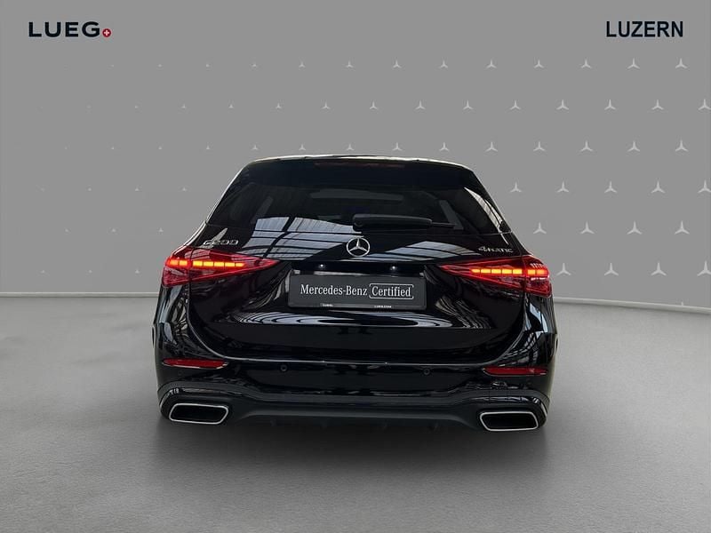 Gebraucht Mercedes C200 204 PS (150 kW) 2024 Kombi
