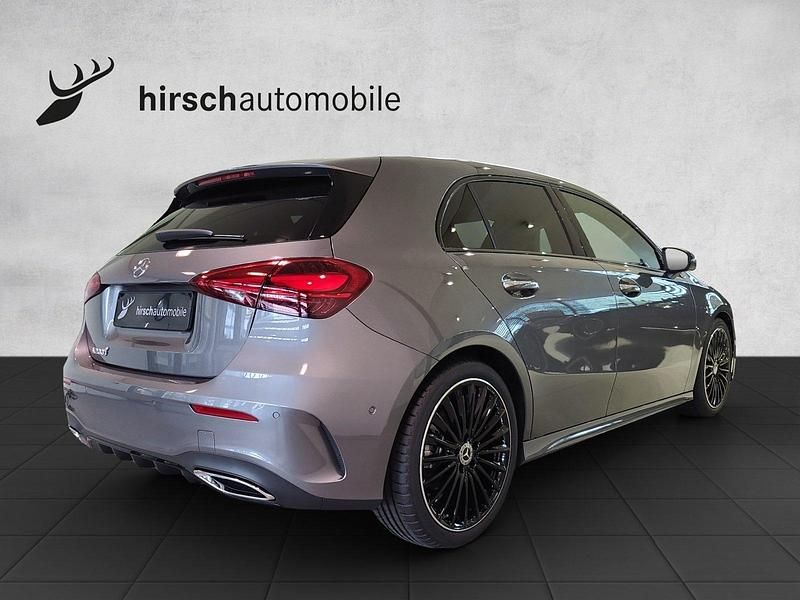 Gebraucht Mercedes A200 Night 163 PS (119 kW) 2025 Limousine