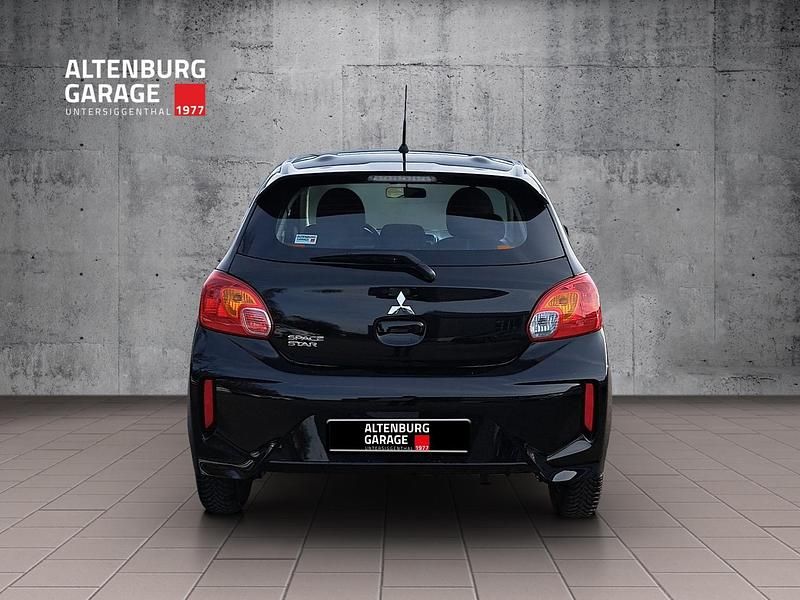 Gebraucht Mitsubishi Space Star Inform 71 PS (52 kW) 2023 Schwarz Limousine