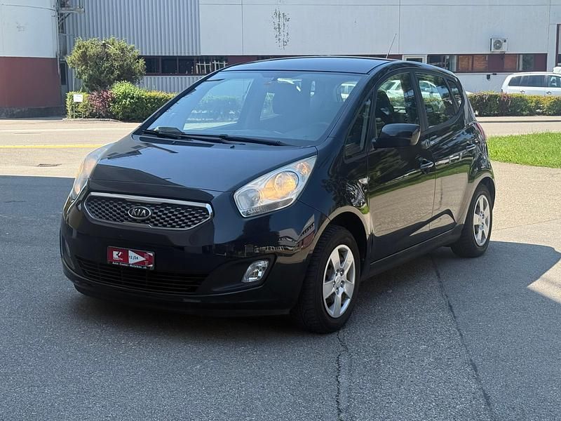 Gebraucht Kia Venga 90 PS (66 kW) 2011 Kleinwagen