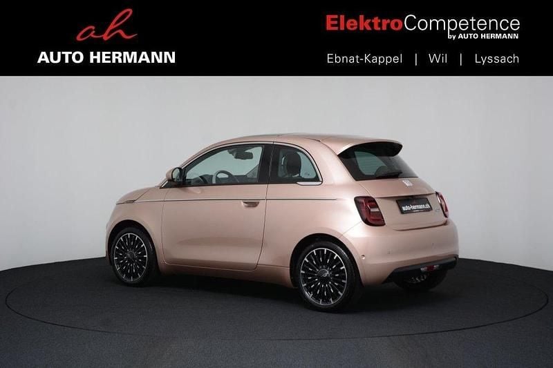 Neu Fiat 500e La Prima 87 kW (119 PS) 2025 Kleinwagen